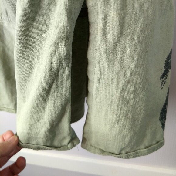 Green Midi Skirt  Elastic Waist  Pocket Lower Hem Art to Wear Abstract Hippie - Picture 5 of 10